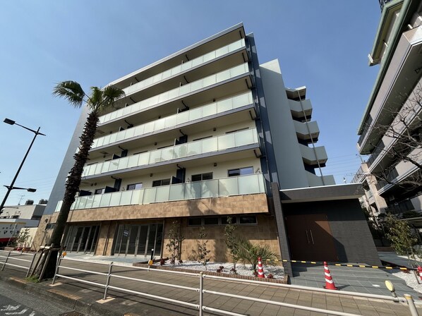 BASE SIDE ROUTE16の物件外観写真